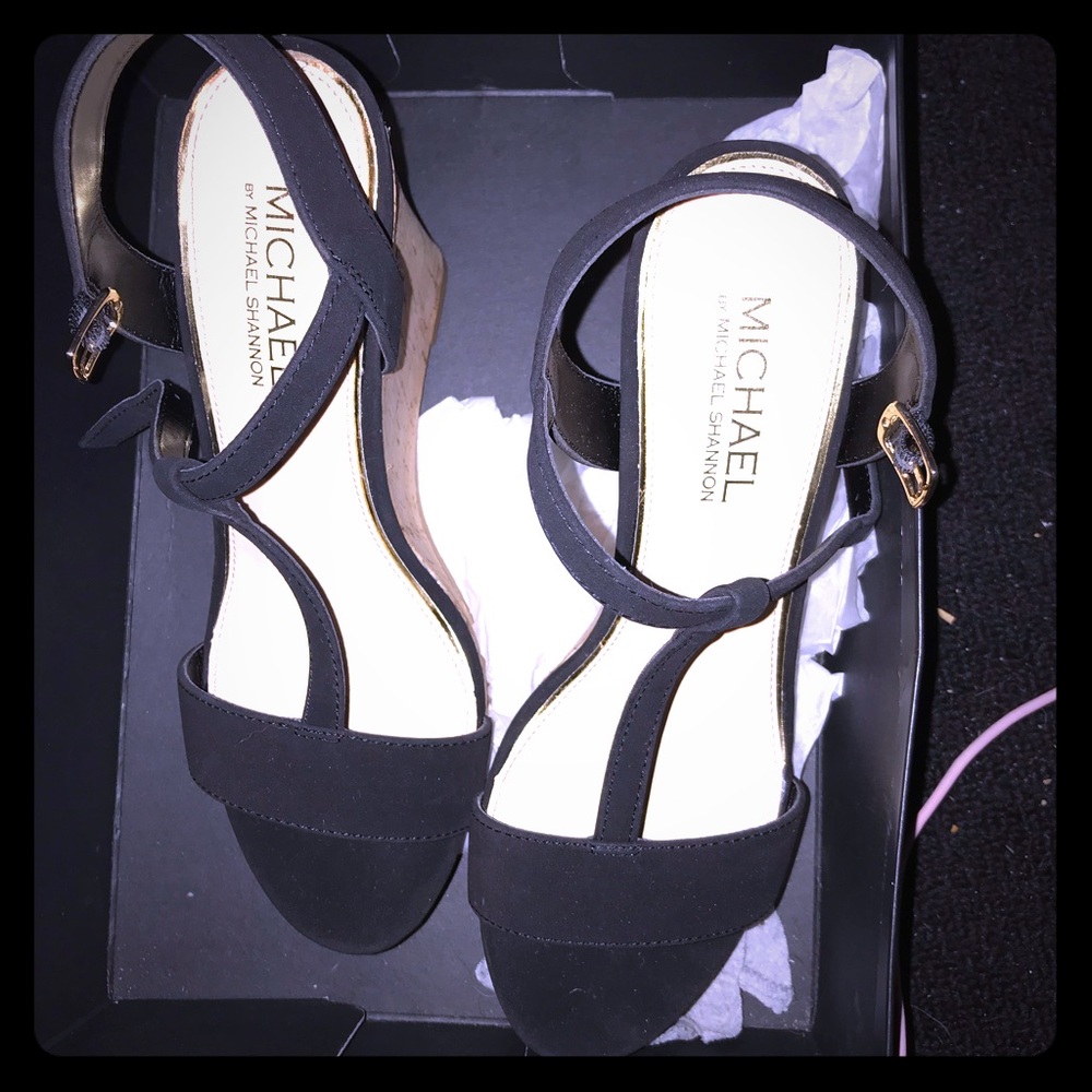 Michael Shannon high heels.